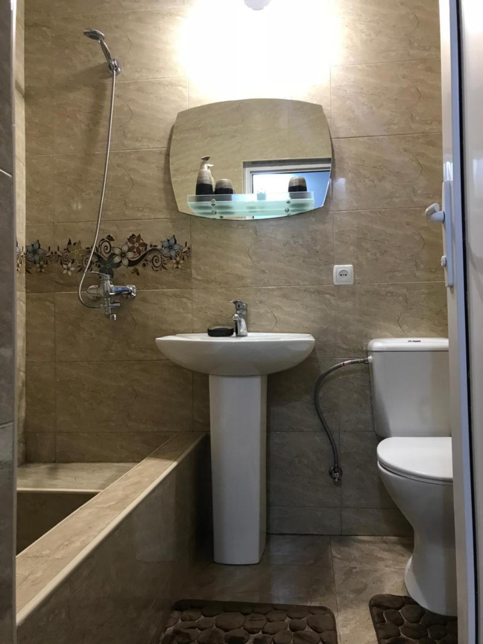 Guest House Story Tbilisi Esterno foto